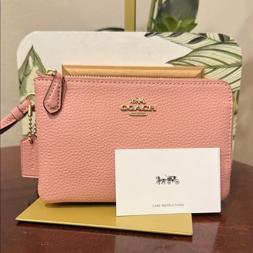Coach Blush Pink Leather Wristlet new with care cards wallet designer bag coin - Picture 2 of 9
